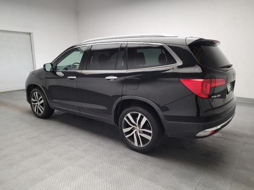 Black 2017 Honda Pilot Elite