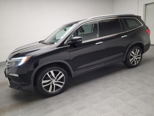 Black 2017 Honda Pilot Elite