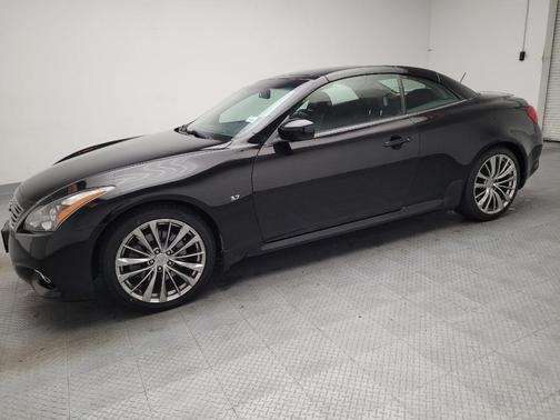 Black 2014 INFINITI Q60 Base