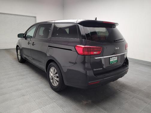 Gray 2020 Kia Sedona LX