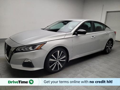 Brilliant Silver Metallic 2020 Nissan Altima SR FWD