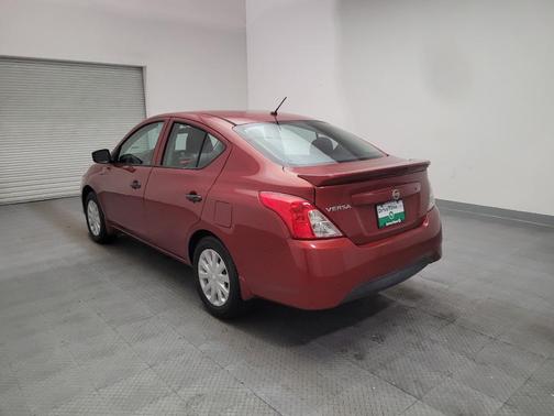 Cayenne Red 2018 Nissan Versa 1.6 S+