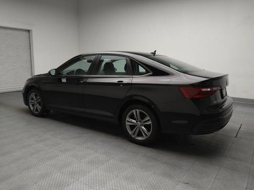 Deep Black Pearl 2024 Volkswagen Jetta 1.5T SE