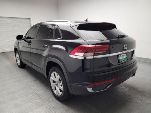 Deep Black Pearl 2020 Volkswagen Atlas Cross Sport 2.0T S