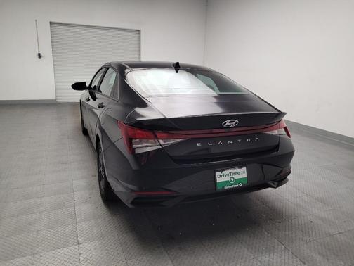 Onyx Black 2023 Hyundai ELANTRA SEL