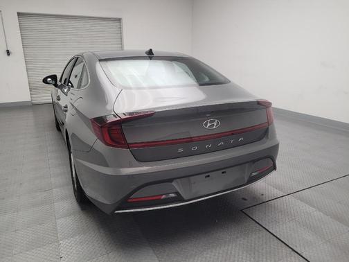 2023 Hyundai SONATA SE