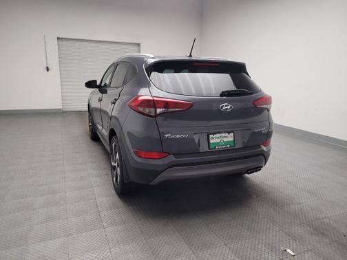 2016 Hyundai TUCSON Sport