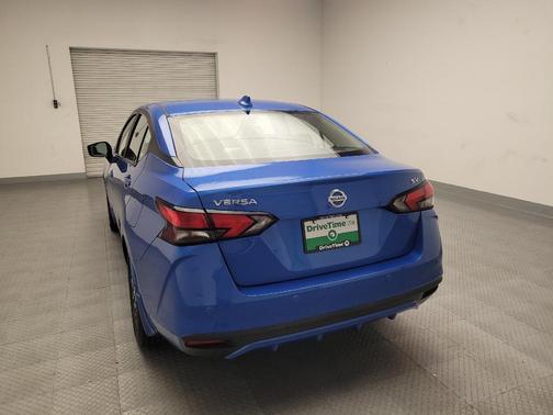 2021 Nissan Versa 1.6 SV