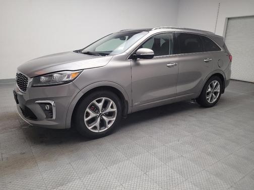 Titanium Silver 2019 Kia Sorento SX
