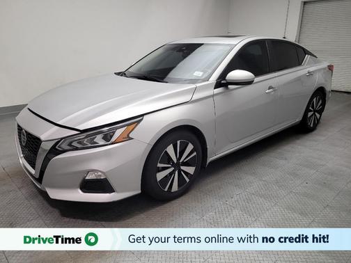 Brilliant Silver Metallic 2021 Nissan Altima 2.5 SV