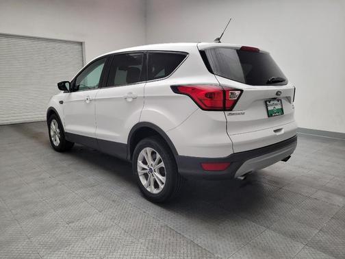 White 2019 Ford Escape SE