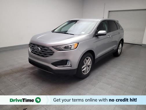 Iconic Silver Metallic 2022 Ford Edge SEL
