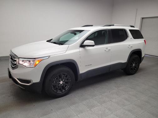 White 2018 GMC Acadia SLT-1