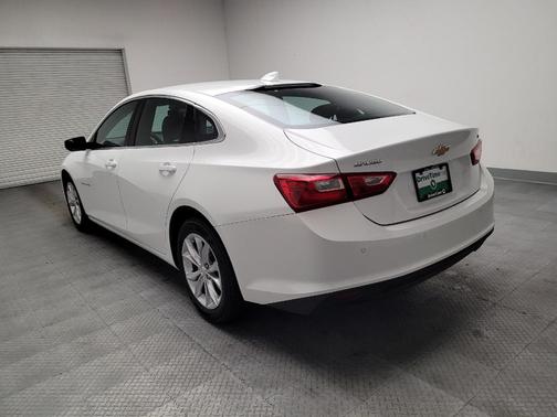 Summit White 2025 Chevrolet Malibu FWD 1LT