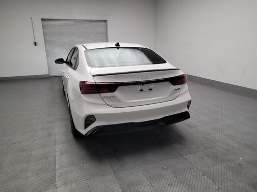 Snow White Pearl 2023 Kia Forte GT-Line