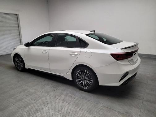 Snow White Pearl 2023 Kia Forte GT-Line