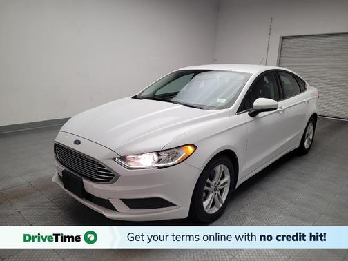 White 2018 Ford Fusion SE