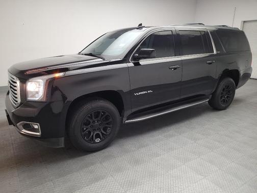 Black 2020 GMC Yukon XL SLT
