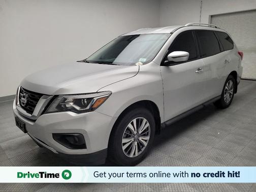 2020 Nissan Pathfinder SV