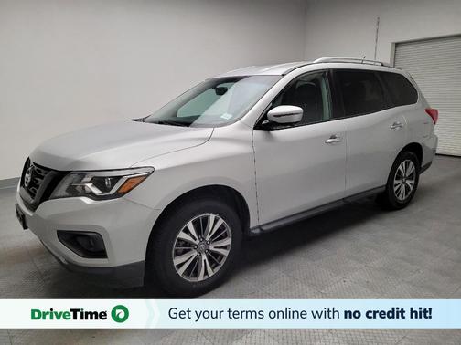 Brilliant Silver Metallic 2017 Nissan Pathfinder SL