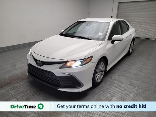 White 2022 Toyota Camry LE