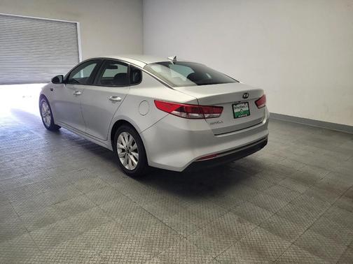Sparkling Silver 2017 Kia Optima LX