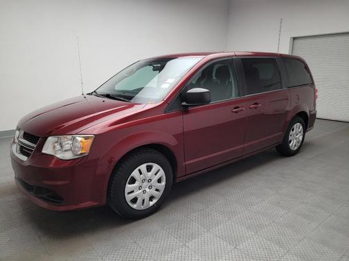 Octane Red Pearlcoat 2018 Dodge Grand Caravan SE