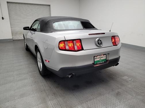 2012 Ford Mustang V6