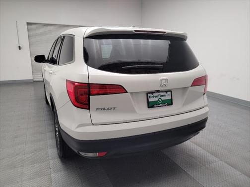 2017 Honda Pilot EX