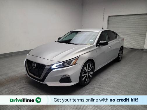 Brilliant Silver Metallic 2021 Nissan Altima SR FWD