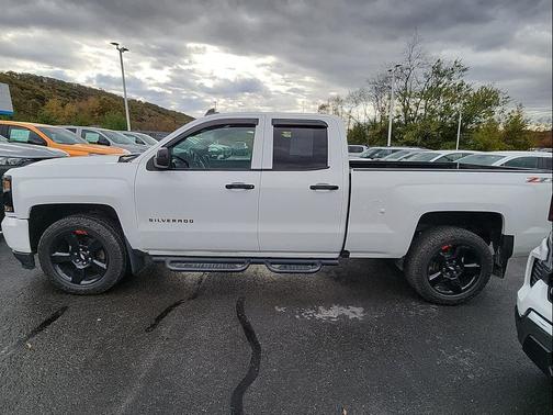 2017 Chevrolet Silverado 1500 2LT