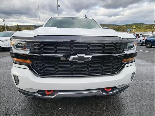 2017 Chevrolet Silverado 1500 2LT