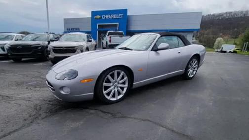Platinum 2005 Jaguar XK8