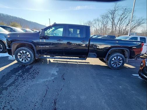 2023 Chevrolet Silverado 2500 Custom