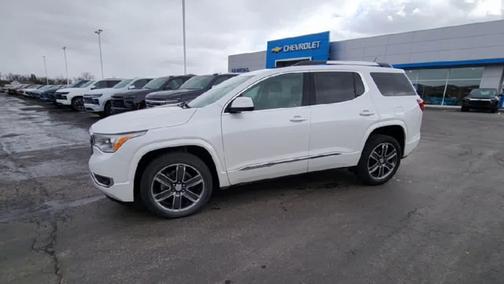 2019 GMC Acadia Denali
