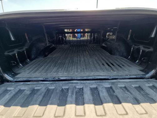 Diamond Black Crystal Pearlcoat 2021 RAM 1500 Big Horn/Lone Star