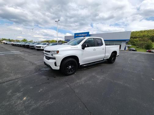 Iridescent Pearl Tricoat 2019 Chevrolet Silverado 1500 RST