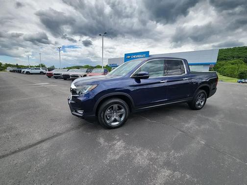 Obsidian Blue Pearl 2022 Honda Ridgeline RTL-E