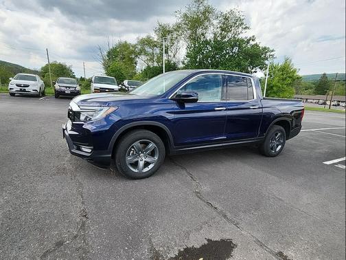 Obsidian Blue Pearl 2022 Honda Ridgeline RTL-E