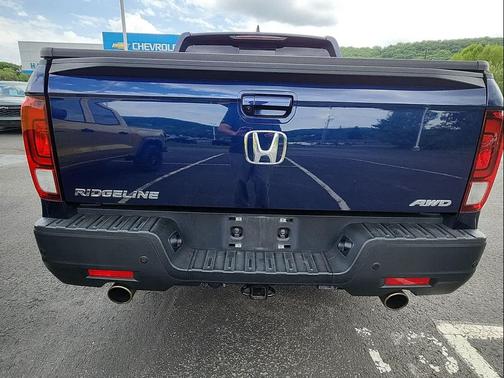 Obsidian Blue Pearl 2022 Honda Ridgeline RTL-E