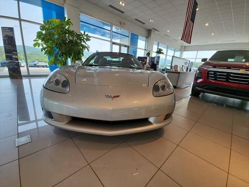 2005 Chevrolet Corvette Base