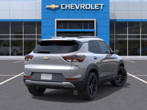 Sterling Gray Metallic 2026 Chevrolet Trailblazer LT
