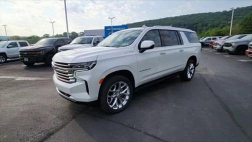 2022 Chevrolet Suburban 4WD High Country