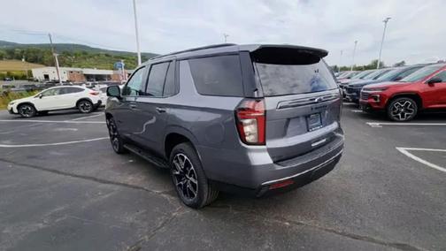 2022 Chevrolet Tahoe 4WD RST