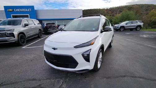 2023 Chevrolet Bolt EUV FWD LT