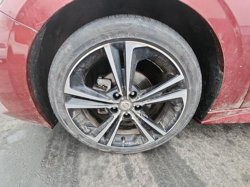 2022 Nissan Sentra SR