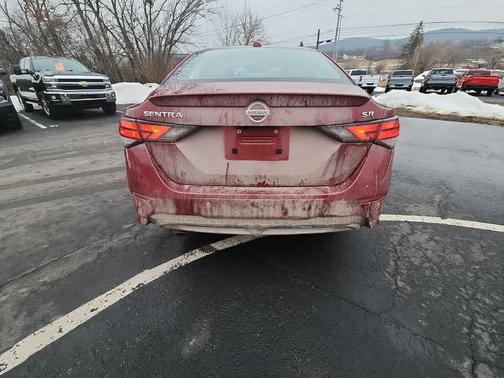 2022 Nissan Sentra SR