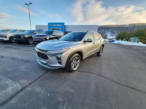 2024 Chevrolet Trax LT