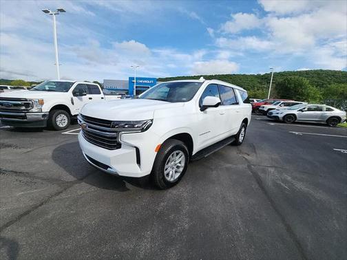 2024 Chevrolet Suburban LT
