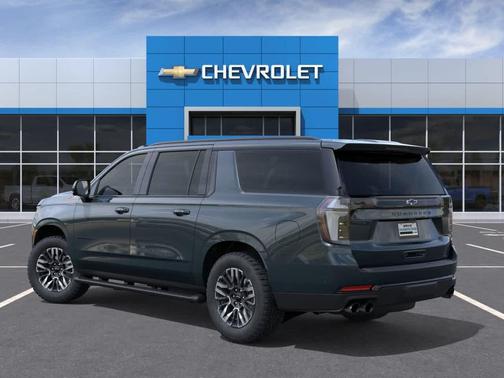 Cypress Gray 2026 Chevrolet Suburban Z71, 4WD
